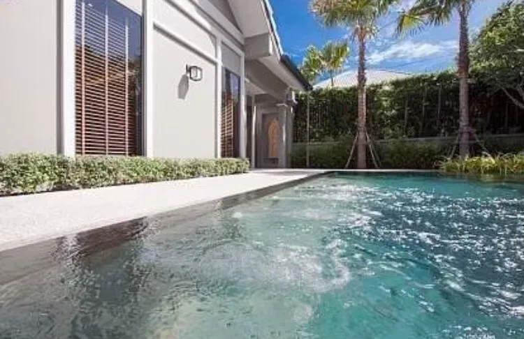 ภายนอก The Sala Villa 3
