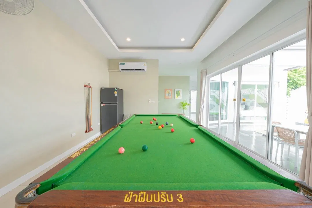 ภายใน โคลเอ้