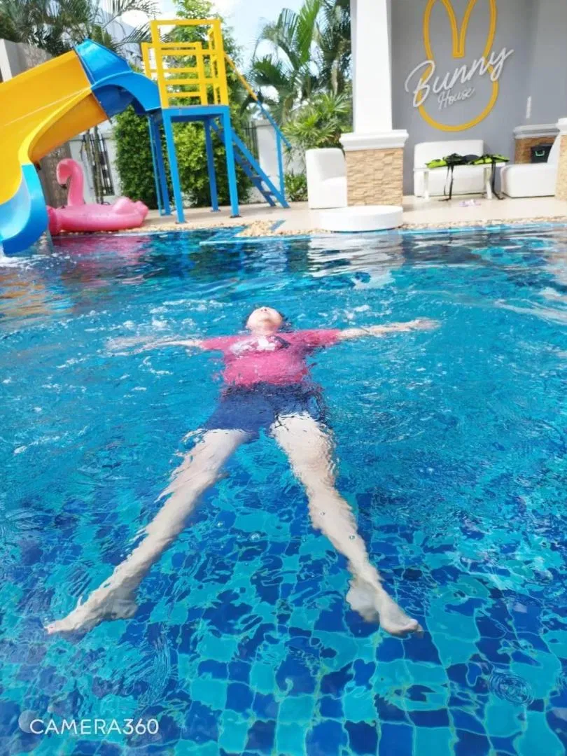 รูปจากลูกค้า Bunny house