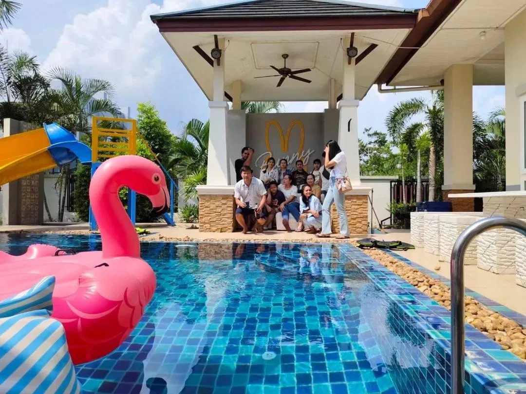 รูปจากลูกค้า Bunny house