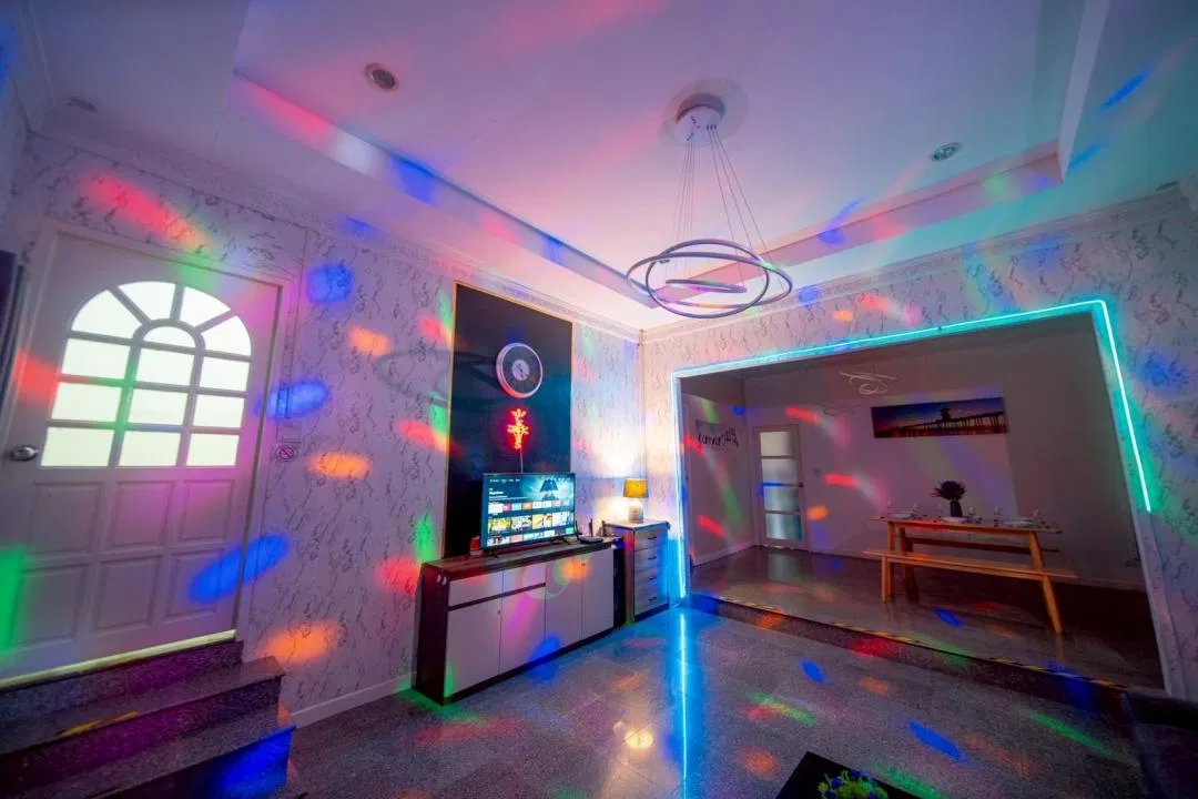 ภายใน Blue Poolvilla (jomtien)