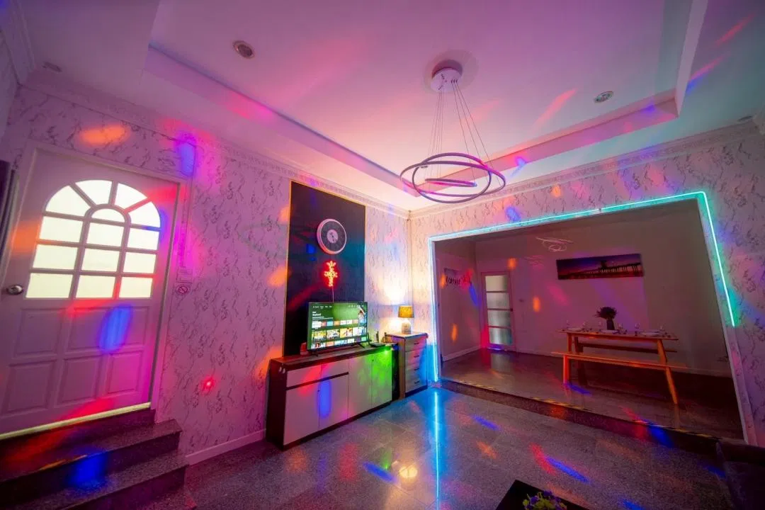 ภายใน Blue Poolvilla (jomtien)