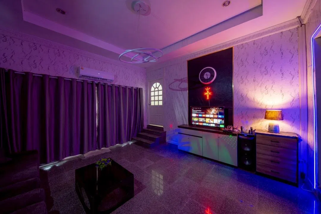 ภายใน Blue Poolvilla (jomtien)