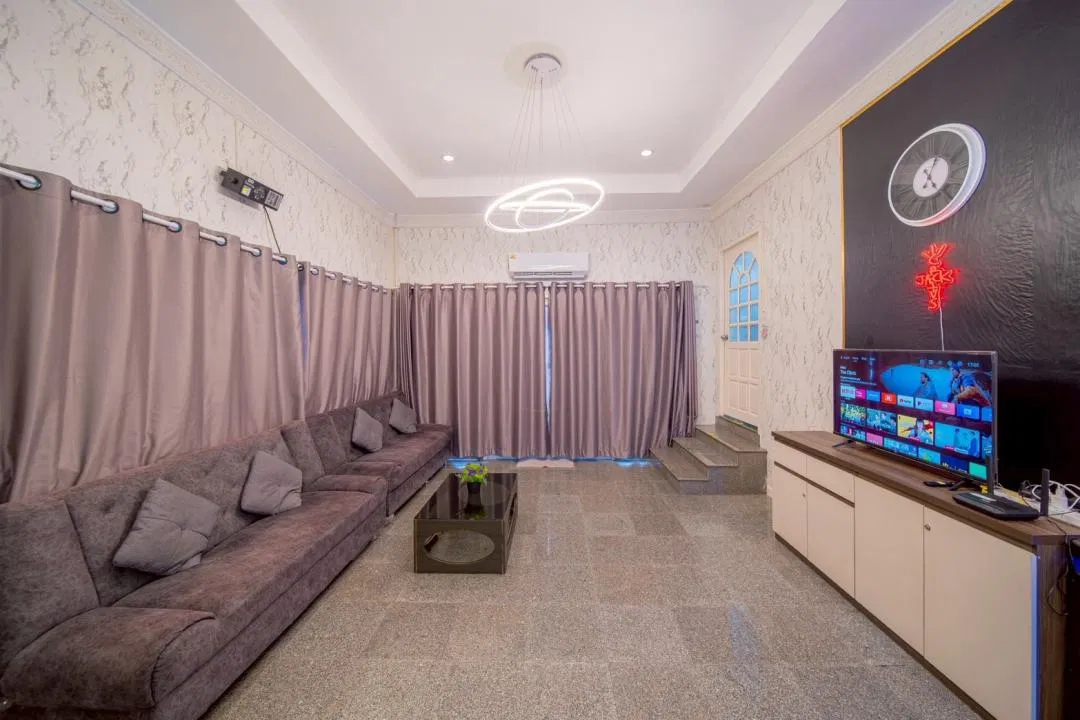 ภายใน Blue Poolvilla (jomtien)