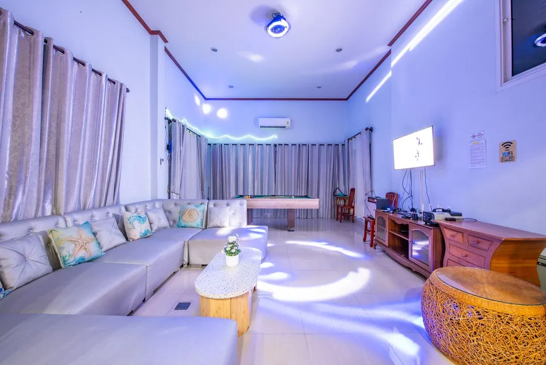 ภายใน White Sand Pool Villa