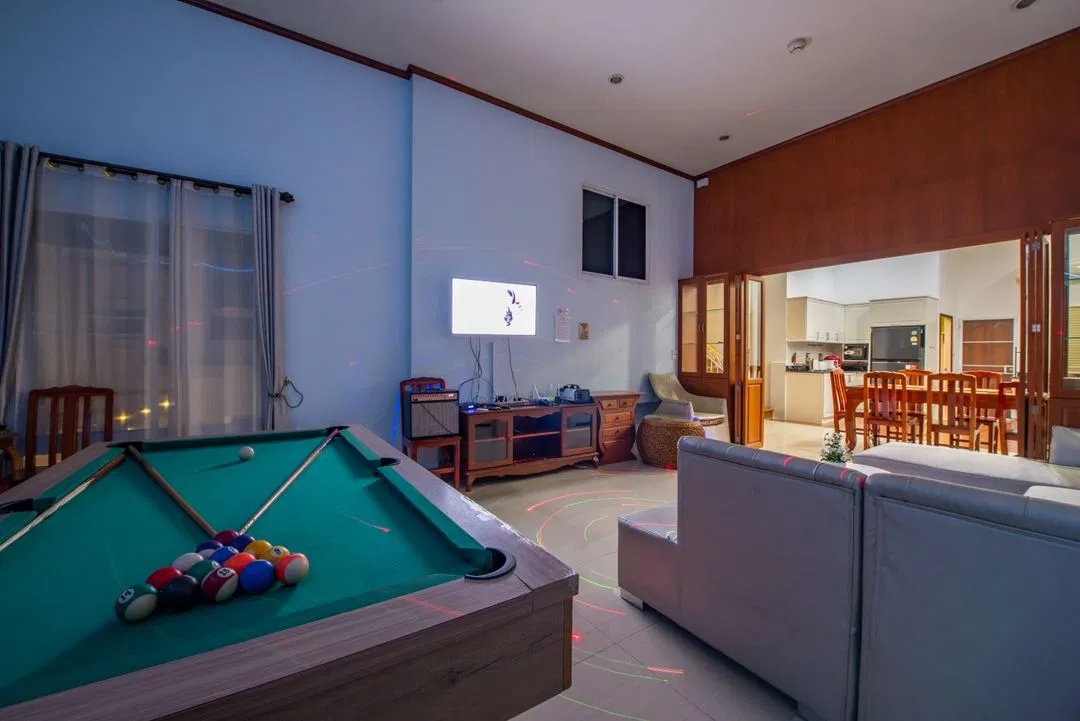 ภายใน White Sand Pool Villa