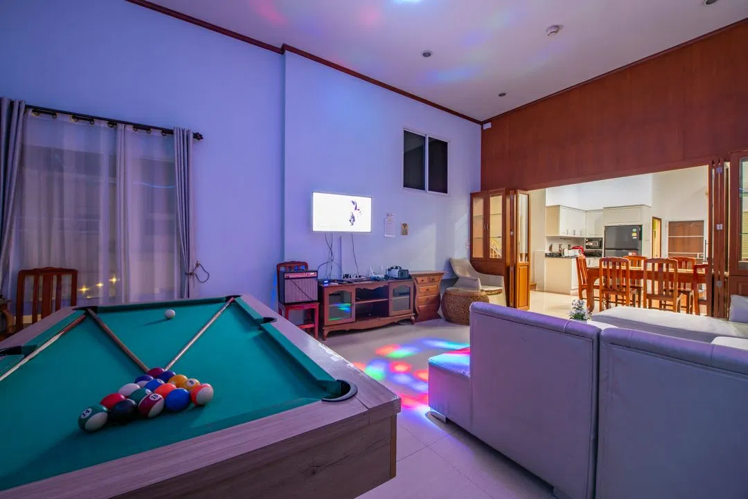 ภายใน White Sand Pool Villa