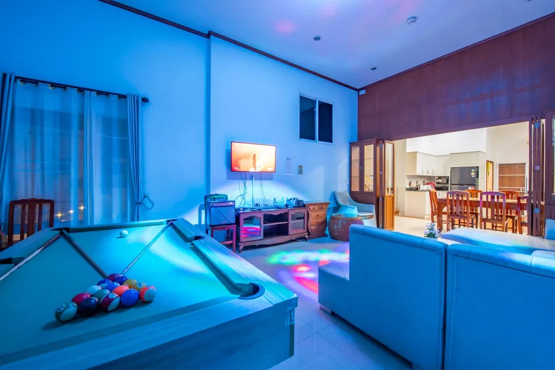 ภายใน White Sand Pool Villa