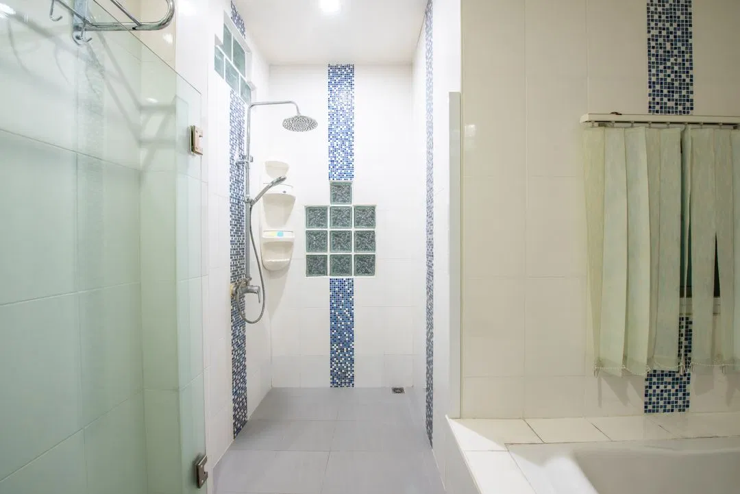 ห้องน้ำ White Sand Pool Villa