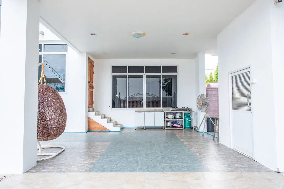ที่จอดรถ White Sand Pool Villa
