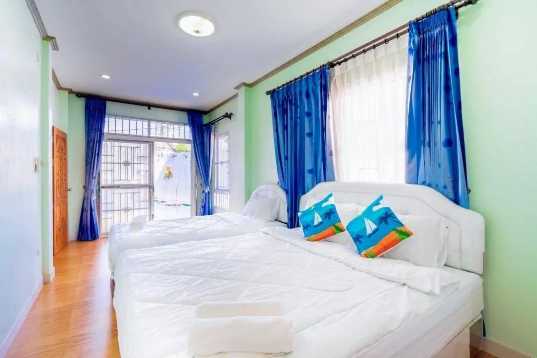 ห้องนอน Sea View Pool Villa