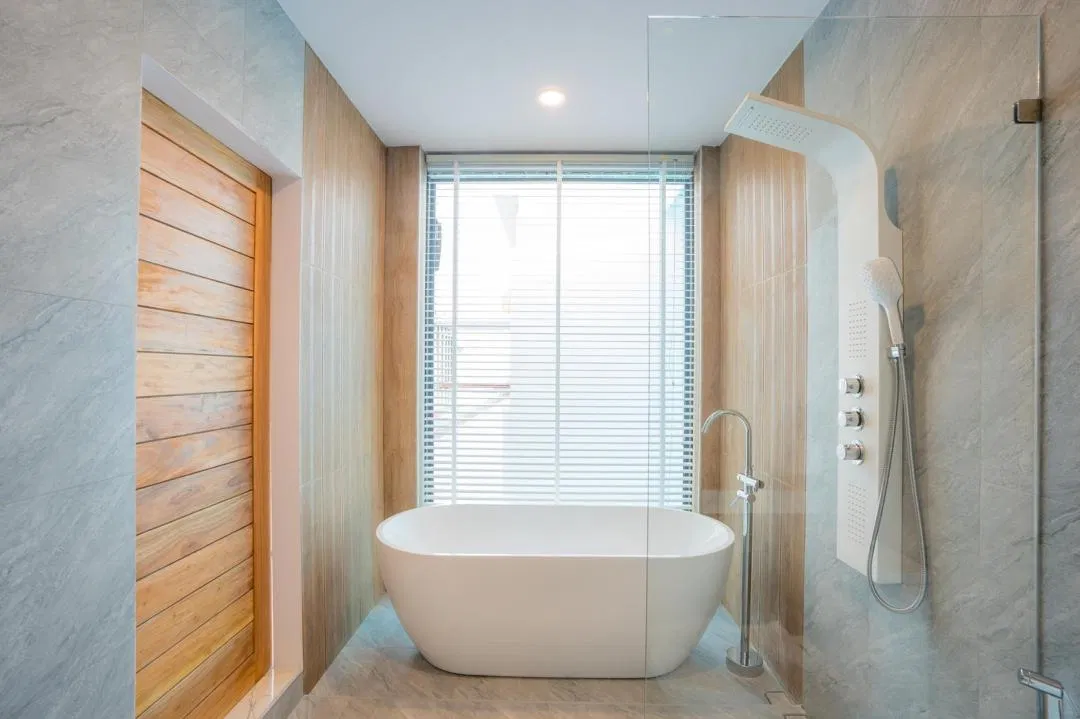 ห้องน้ำ CROSS SEA VILLA