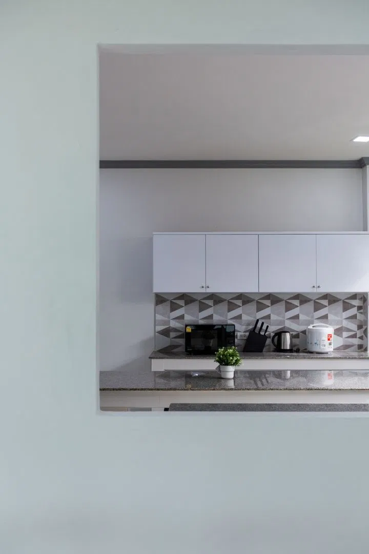 ครัว SUN HOUSE (บางเสร่)