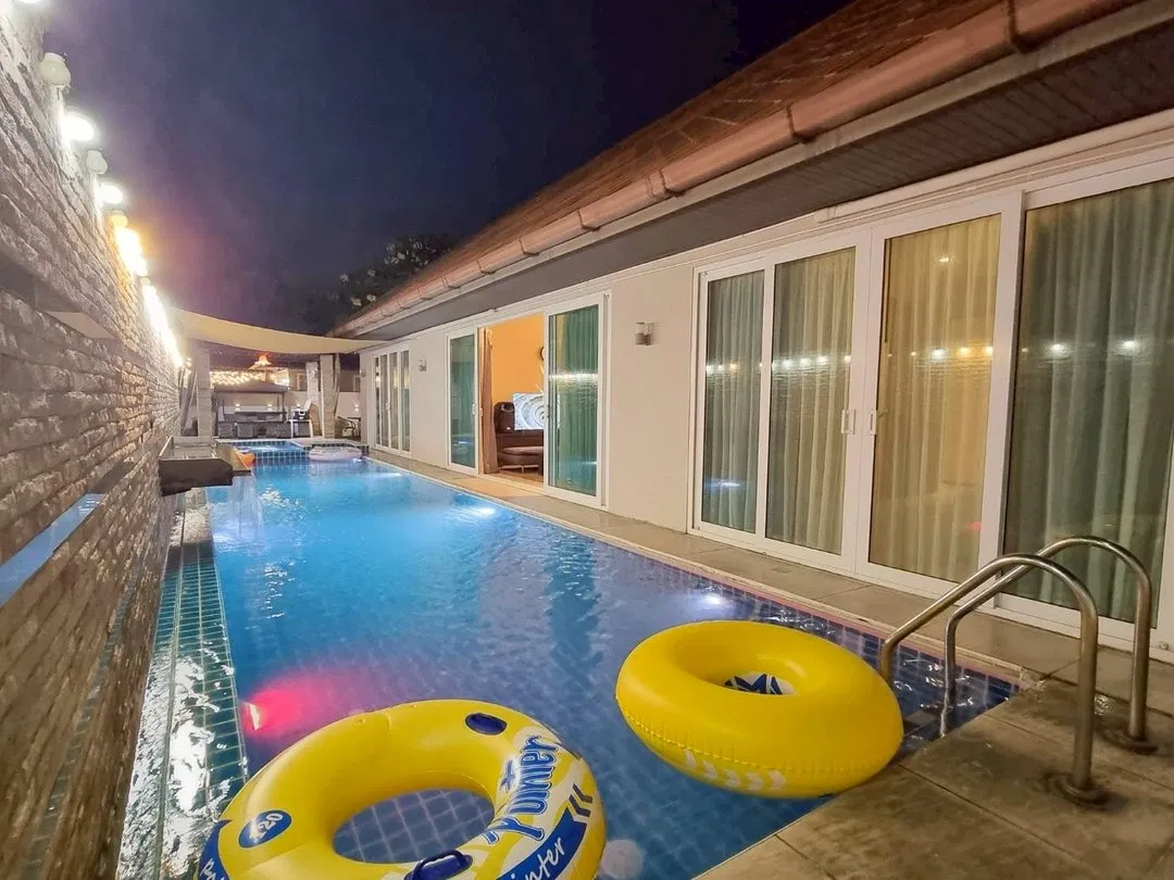 ภายนอก Tinker Bell Poolvilla Pattaya