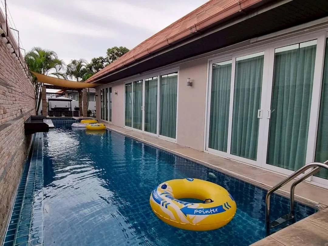 ภายนอก Tinker Bell Poolvilla Pattaya