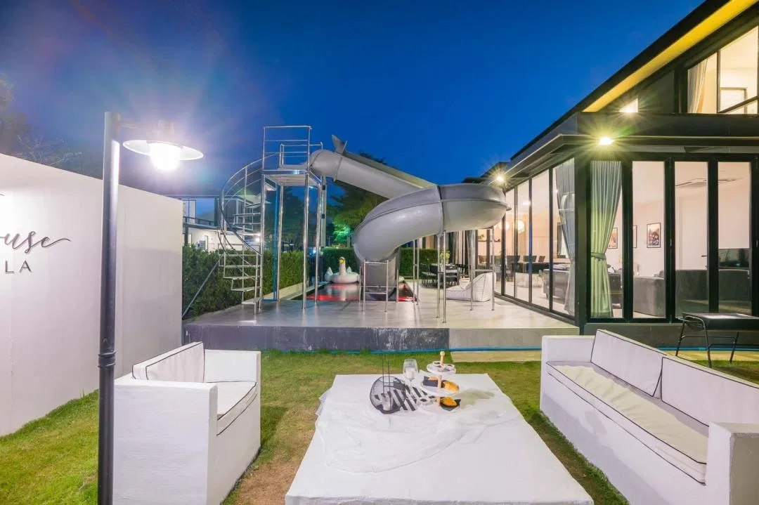 ภายนอก Luca House Poolvilla