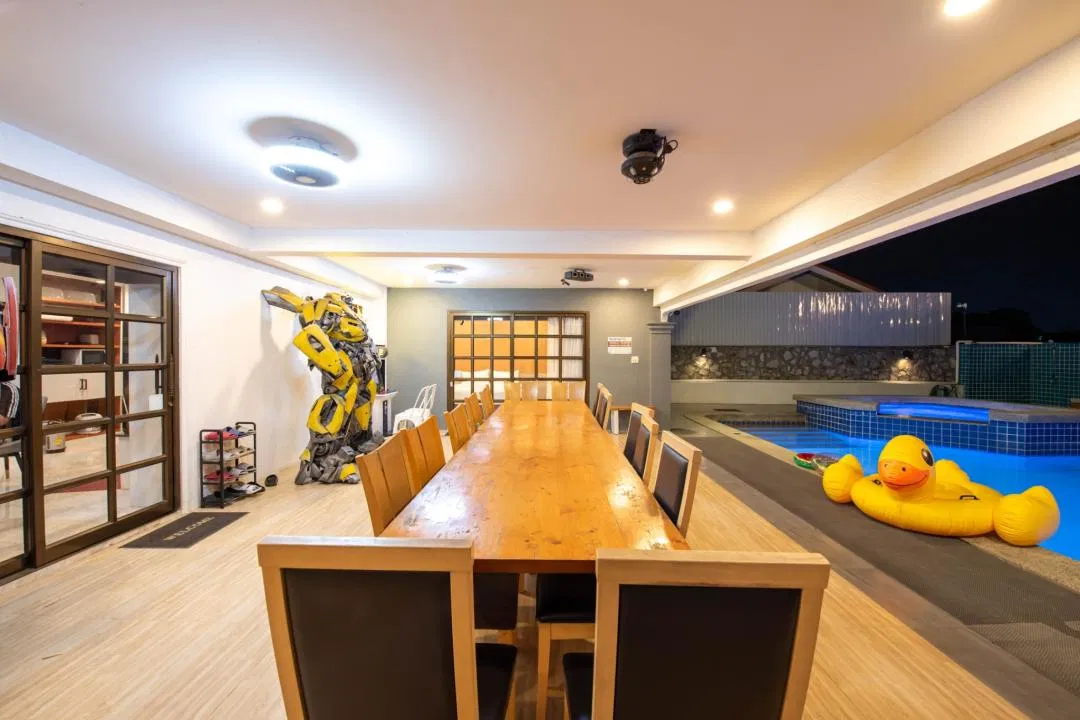 ภายนอก The R2 Poolvilla