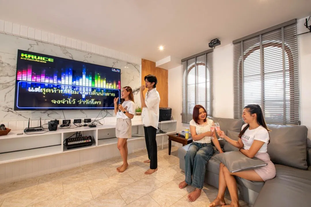 ภายใน The R2 Poolvilla