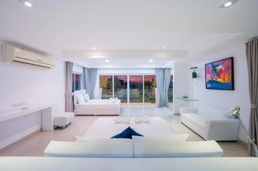 ห้องนอน MY ROYAL BEACH Pool Villa