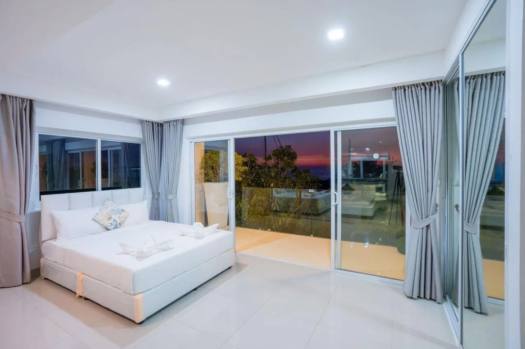 ห้องนอน MY ROYAL BEACH Pool Villa