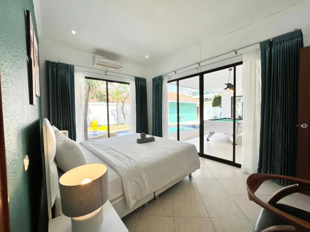 ห้องนอน Margarita Pool Villa