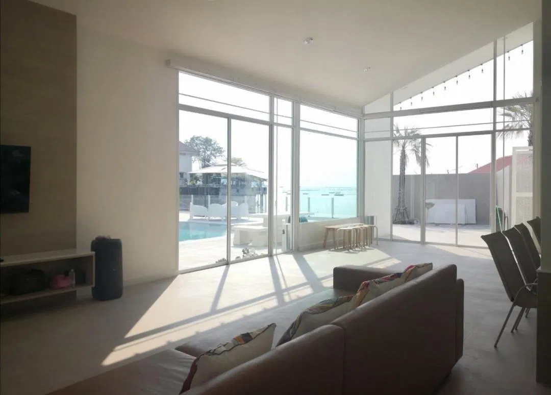ภายใน THE SEA PANO บางแสน