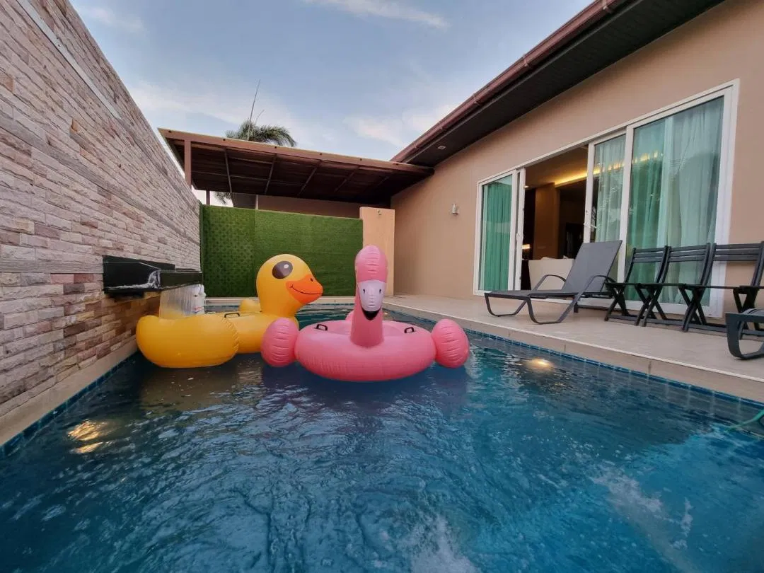 ภายนอก SilverGold Poolvilla