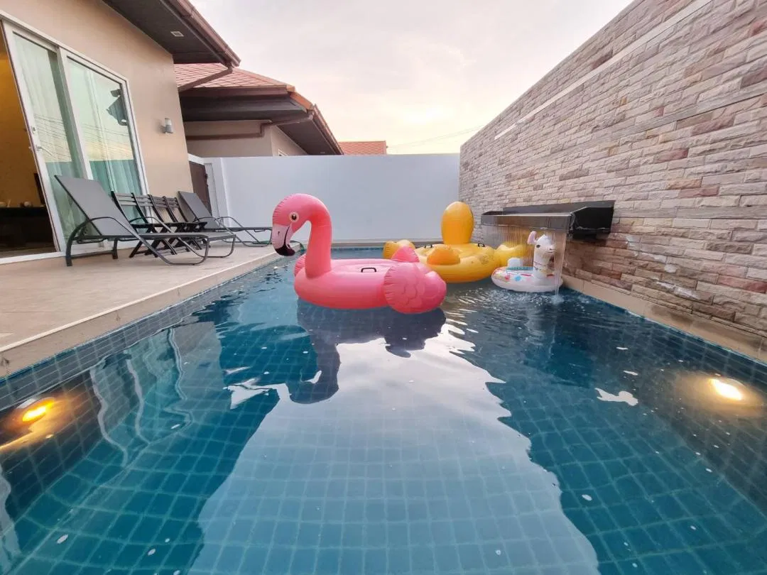 ภายนอก SilverGold Poolvilla