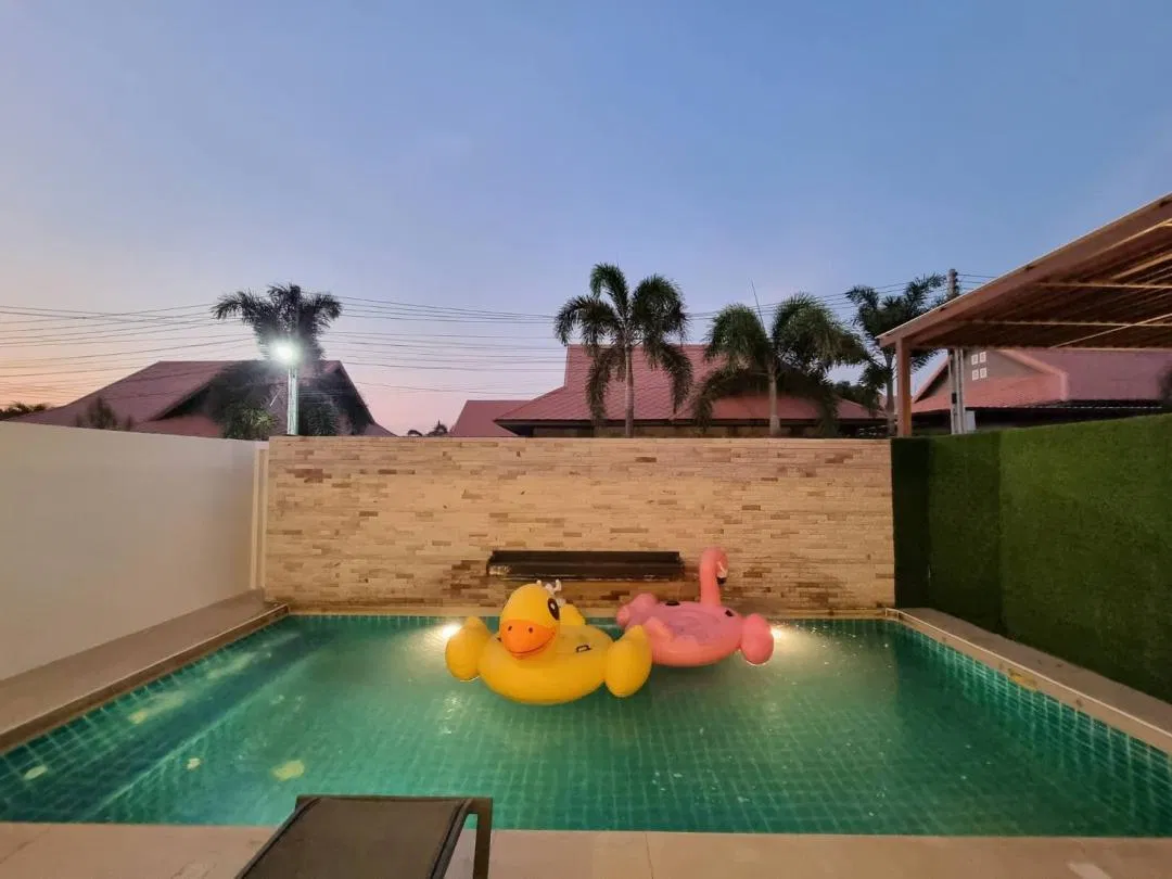 ภายนอก SilverGold Poolvilla