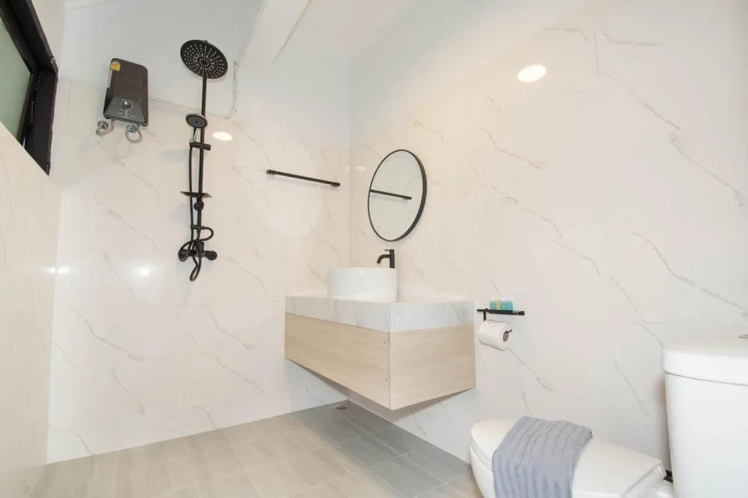 ห้องน้ำ SAGA POOL HOUSE
