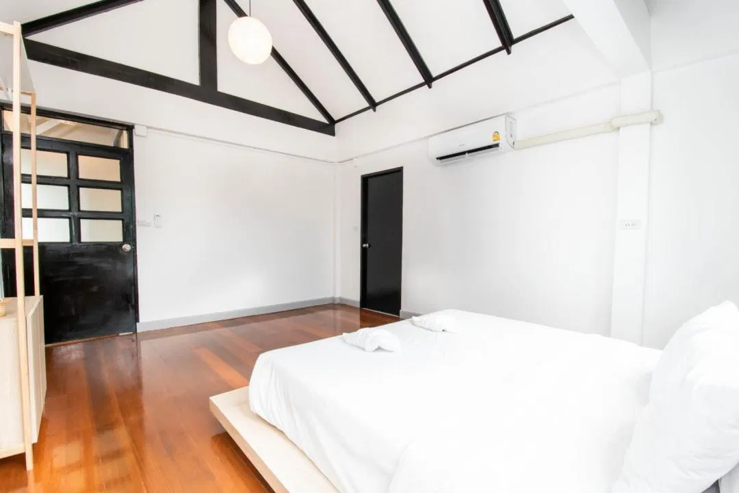 ห้องนอน SAGA POOL HOUSE
