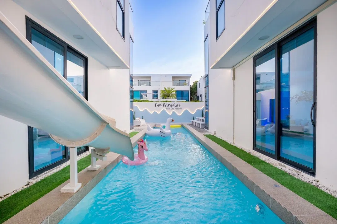 ภายนอก Fun Paradise Pool Villa
