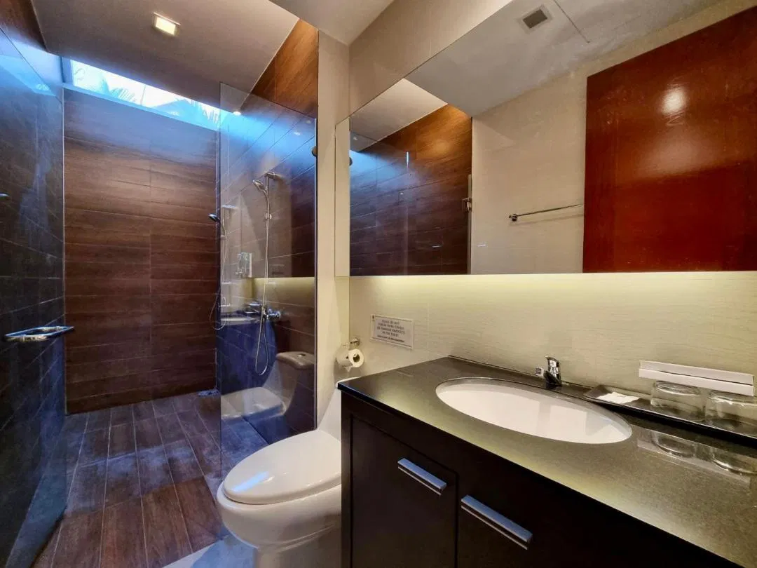 ห้องน้ำ Midas Poolvilla
