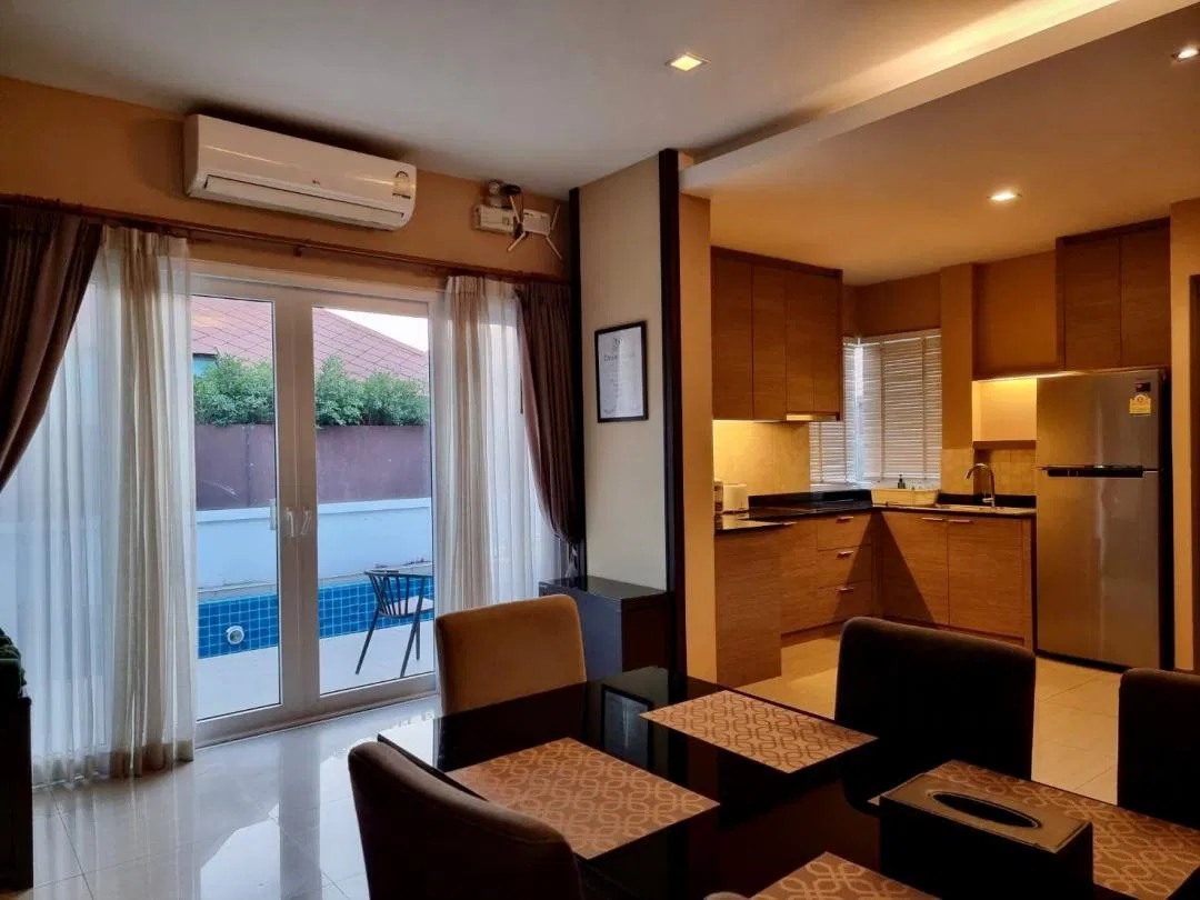 ภายใน Midas Poolvilla