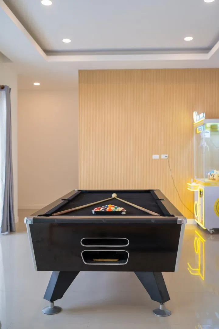 ภายใน Villa Whale