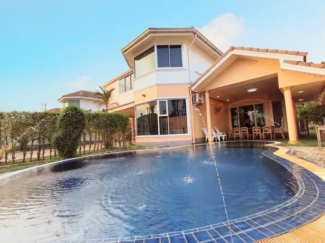 ภายนอก Ty Holiday #234