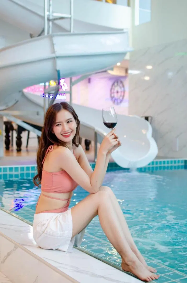 ภายใน Grand Oasis