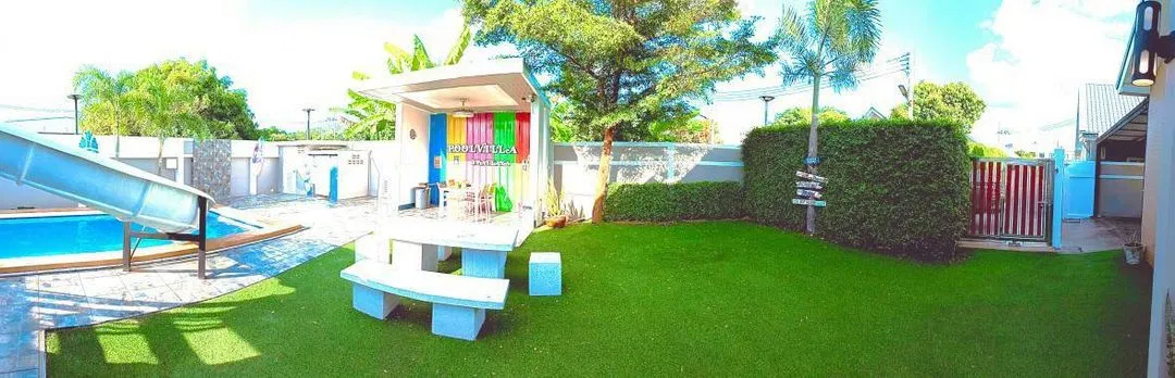 ภายนอก Linda poolvilla
