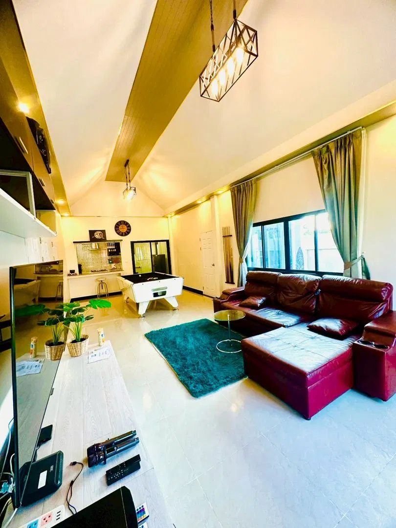 ภายใน Linda poolvilla