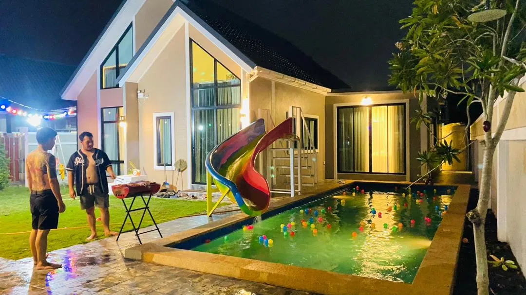 รูปจากลูกค้า Linda poolvilla
