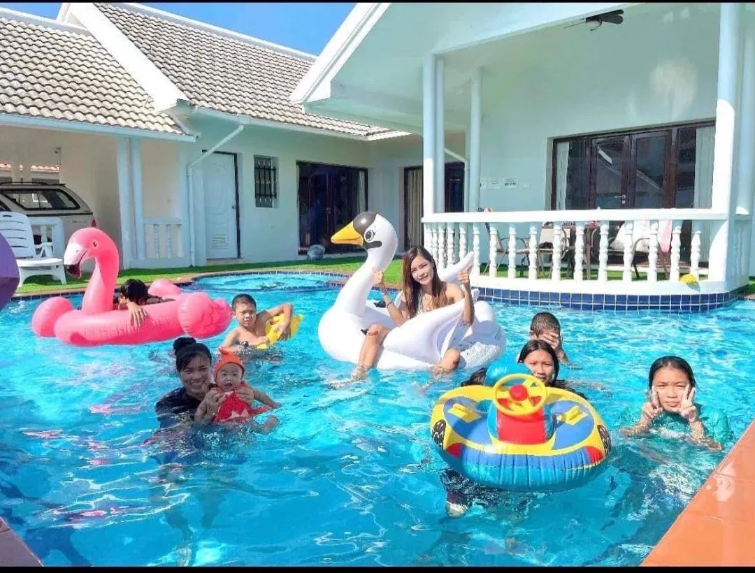รูปจากลูกค้า Luna Stay