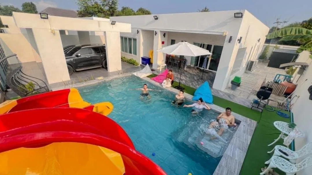 รูปจากลูกค้า 25 Poolvilla Pattaya