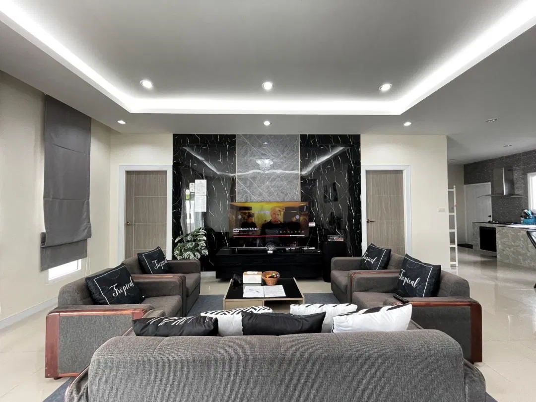 ภายใน 25 Poolvilla Pattaya