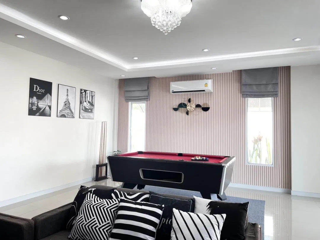 ภายใน 25 Poolvilla Pattaya