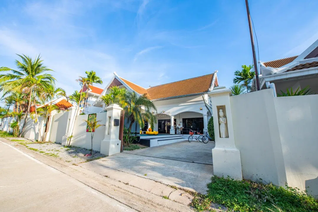 ที่จอดรถ Lemon Beach