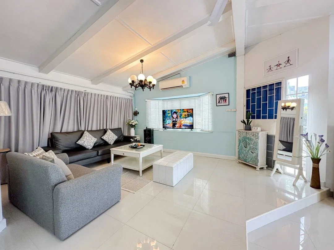 ภายใน MaMa Beach