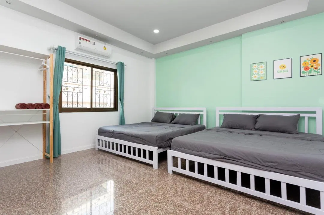 ห้องนอน The Orange House