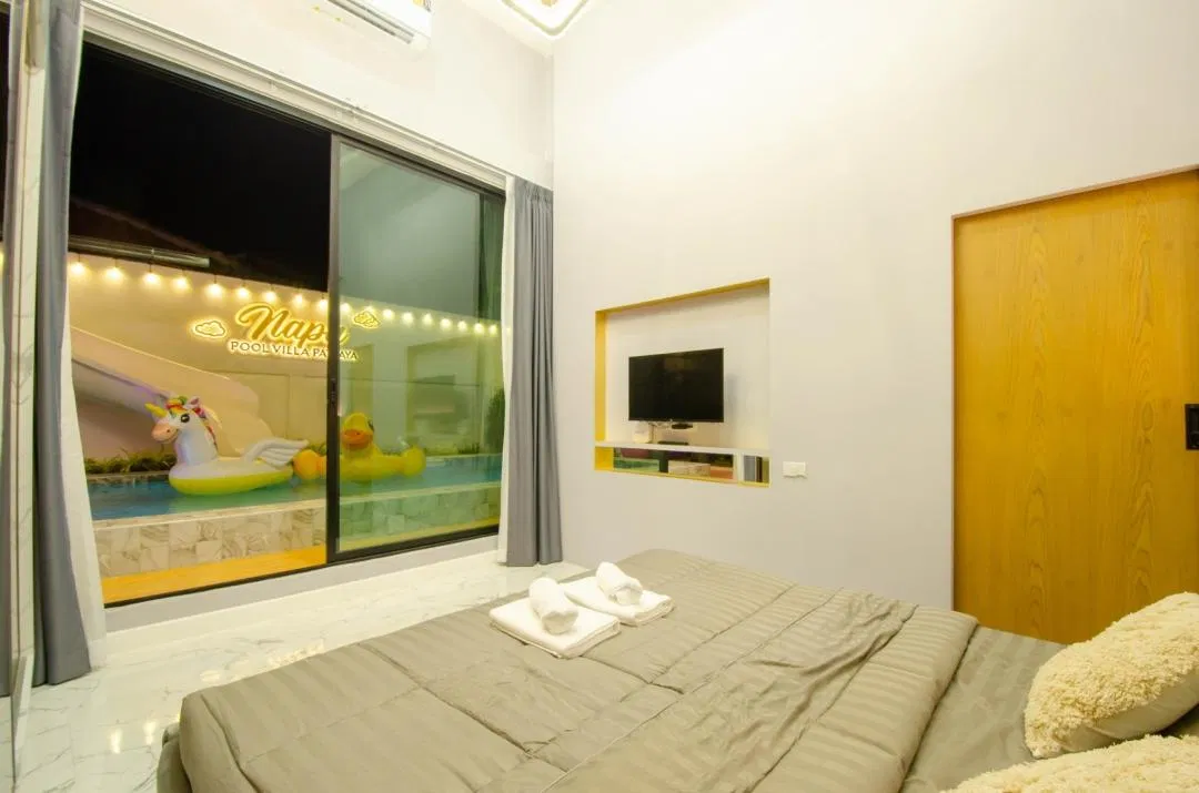 ห้องนอน NAPA POOL VILLA