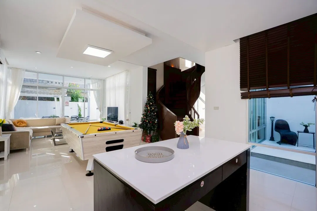 ครัว Strom Poolvilla