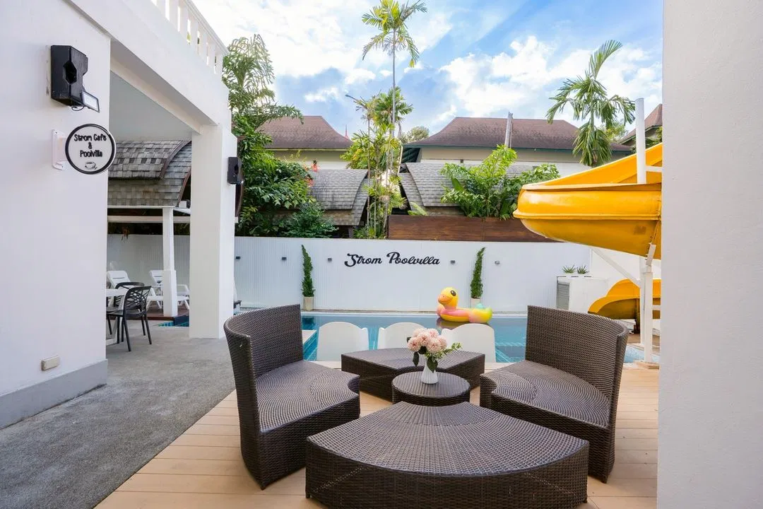 ภายนอก Strom Poolvilla